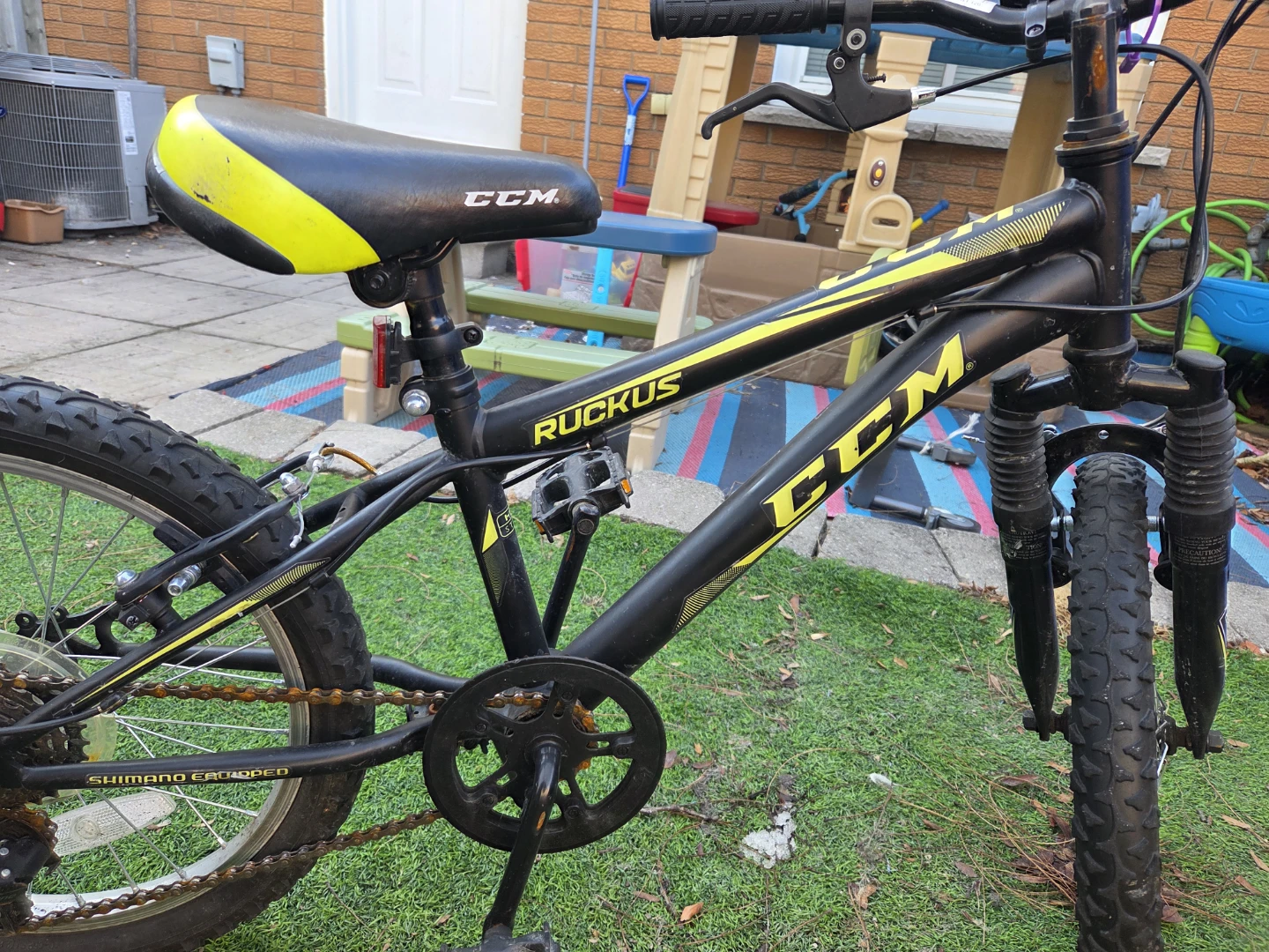 CCM Ruckus Kids Bike - photo 2