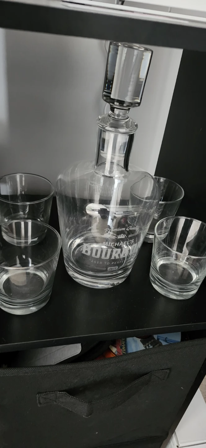 Clear Glass Decanter and 4 Whiskey Glasses Set - photo 3