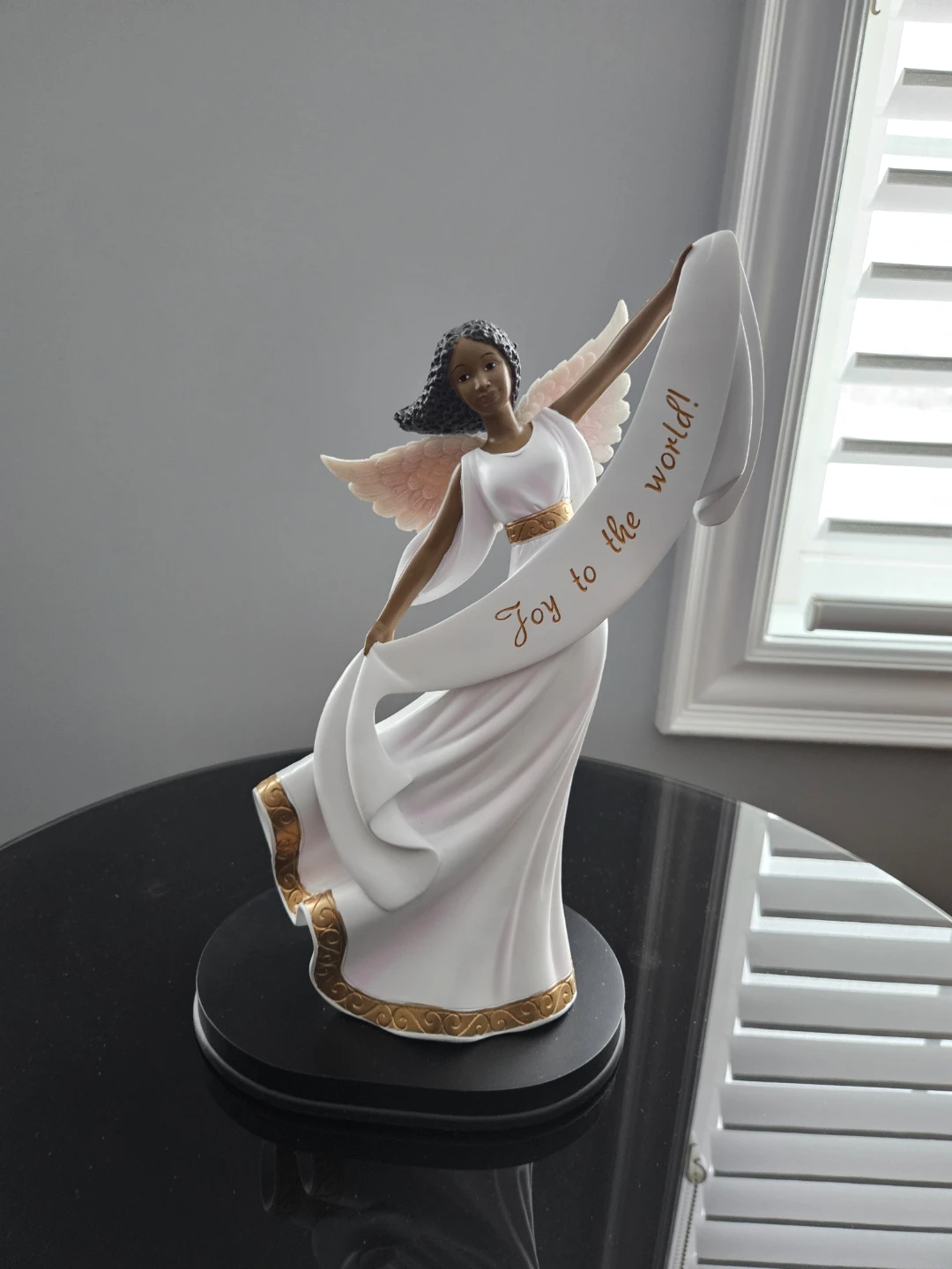 Ebony Treasures 'Joy to the World' Figurine