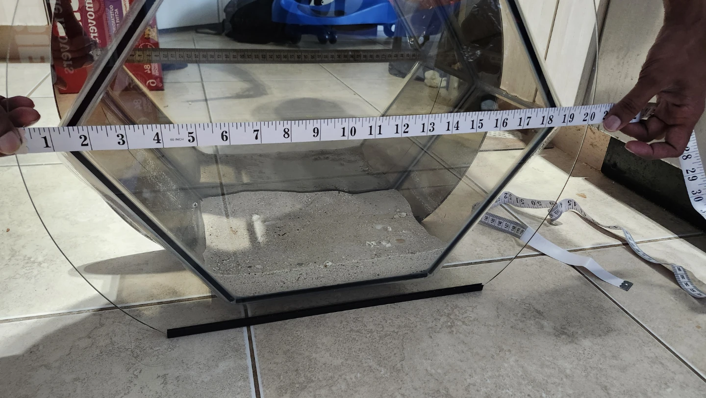 Hexagonal Glass Aquarium with Green LED Light - photo 4