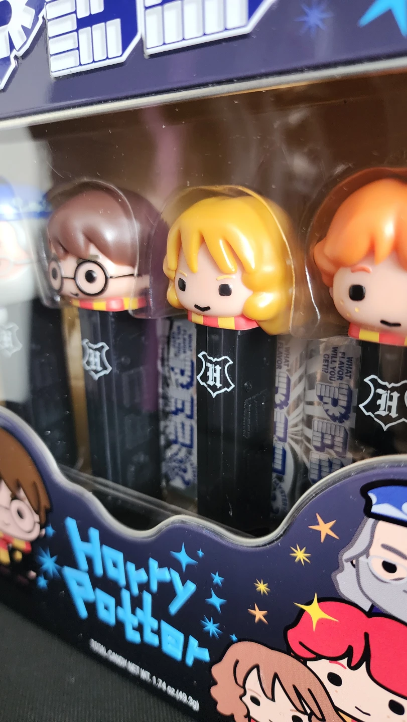 PEZ Harry Potter Candy & Dispensers - photo 2
