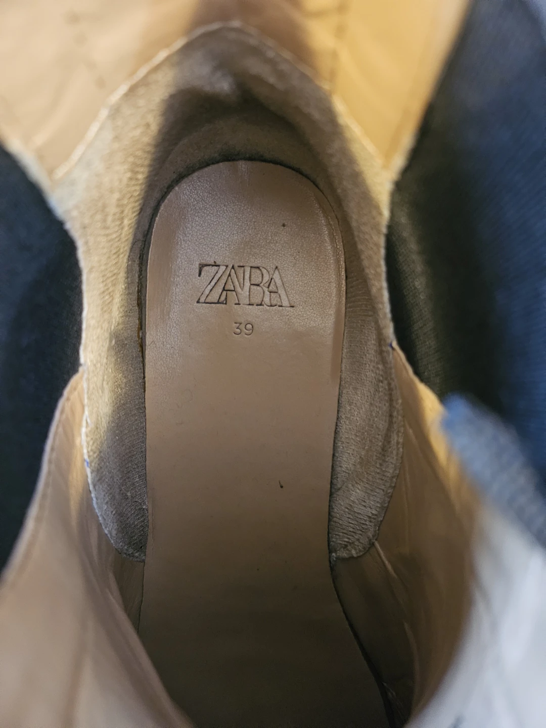 ZARA Black Leather Studded Ankle Boots - Size 39 - photo 3