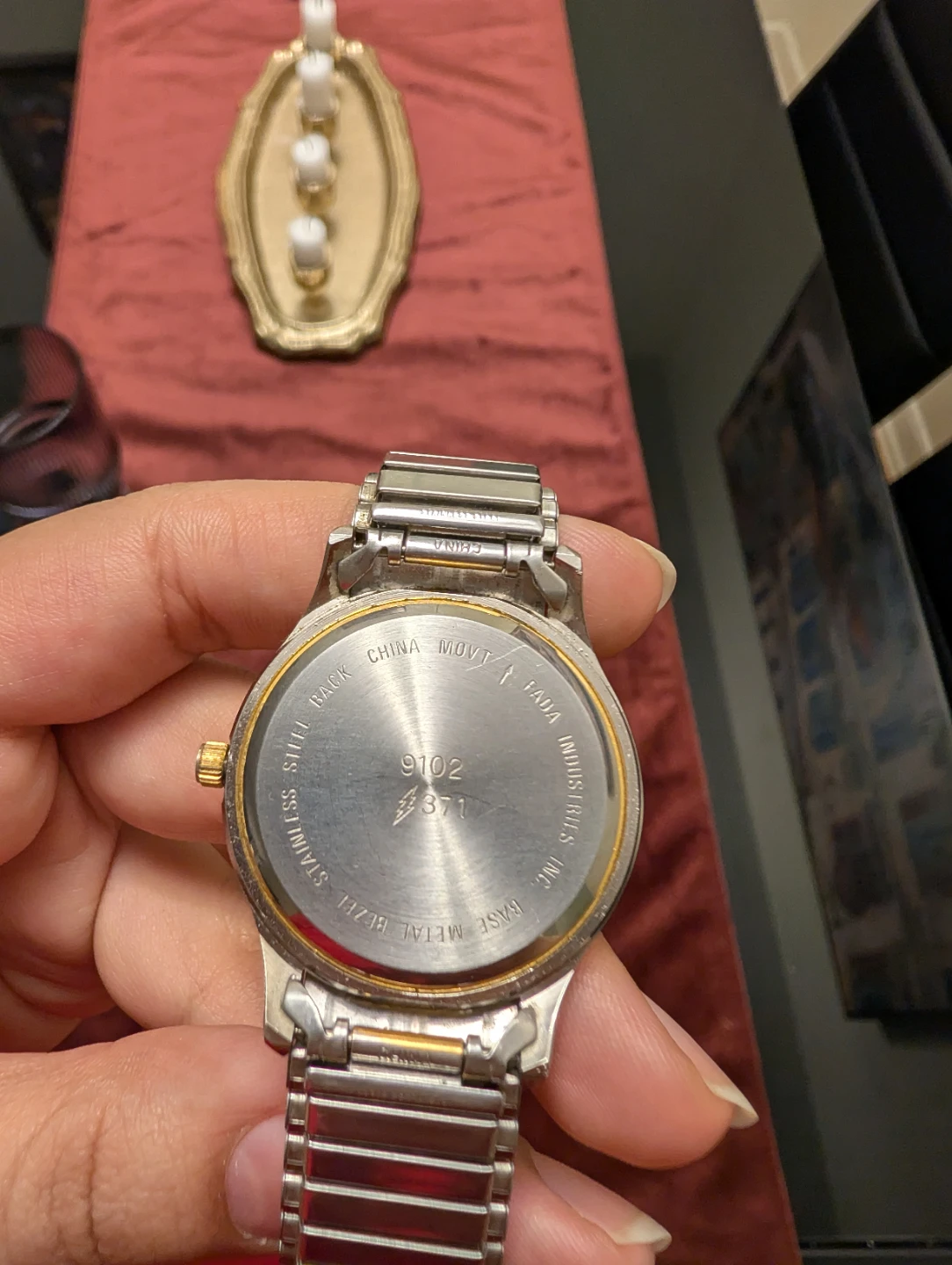 Men/Women's Quartz Watch - photo 4