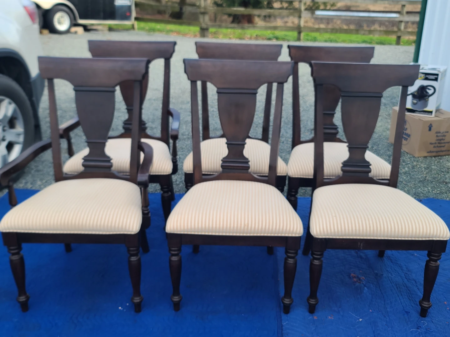 Dark Wood Dining Table and 6 Chairs - photo 5