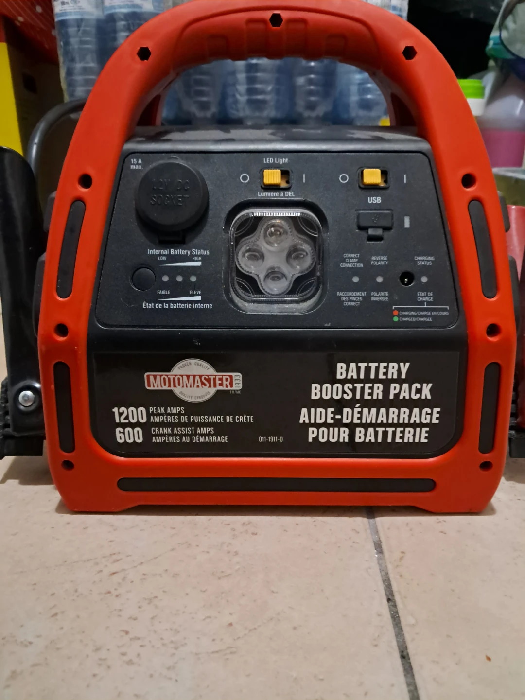 Motomaster Battery Booster Pack