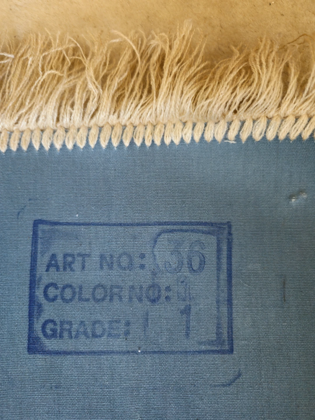 Decorative Rug with Fringed Edges - photo 4