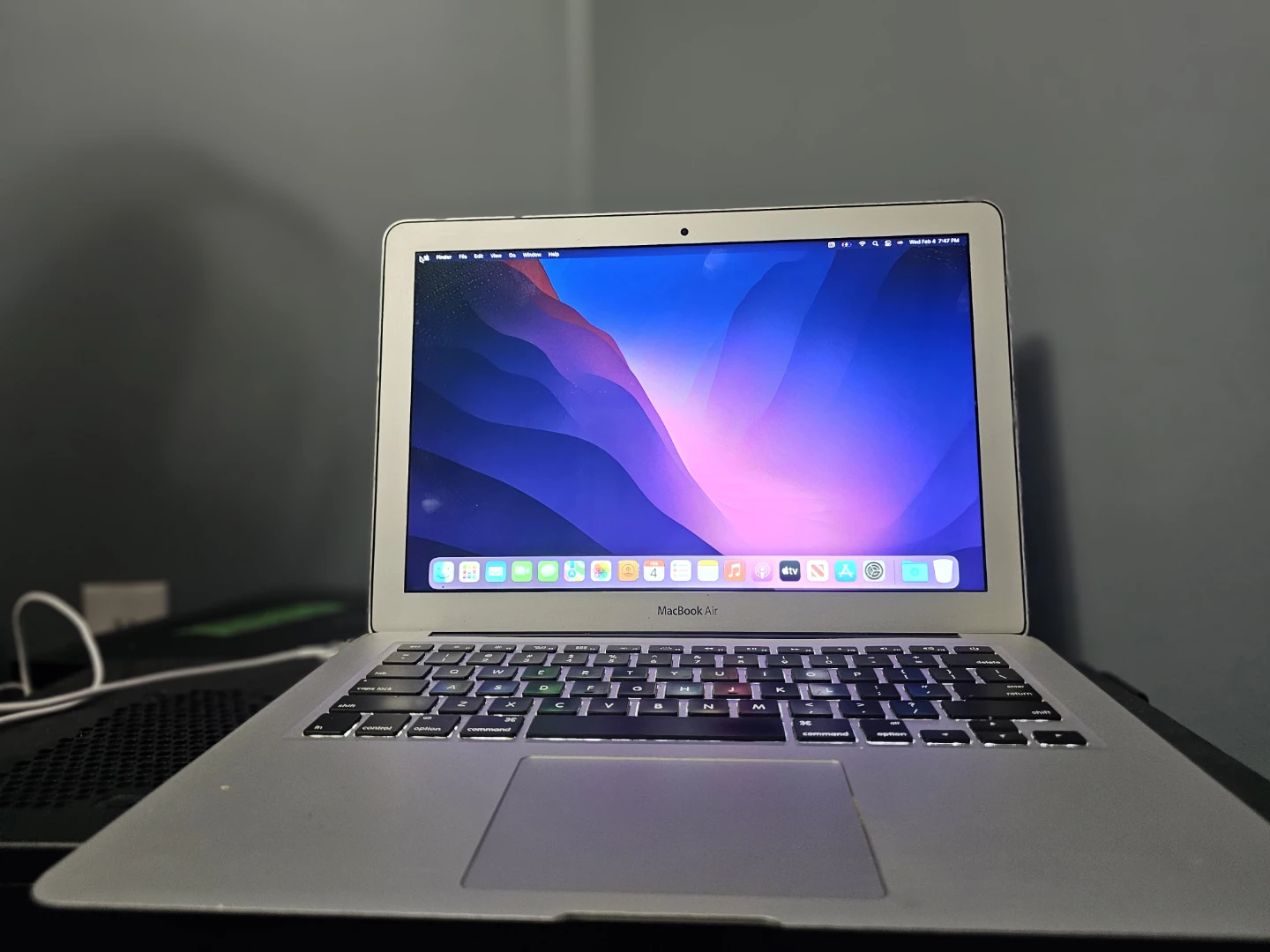 Apple MacBook Air Laptop - photo 3