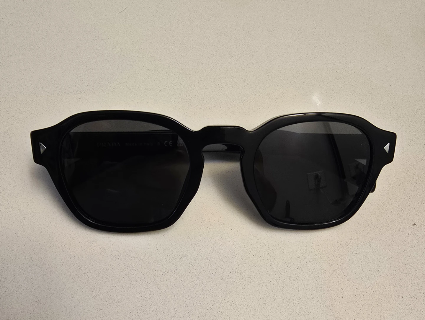 Prada Black Sunglasses with Case - photo 4