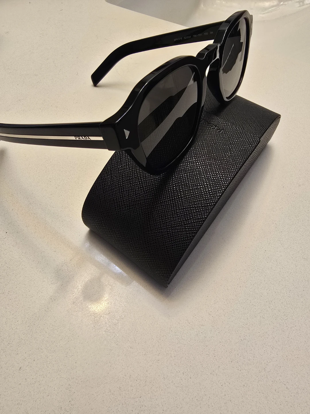 Prada Black Sunglasses with Case - photo 5