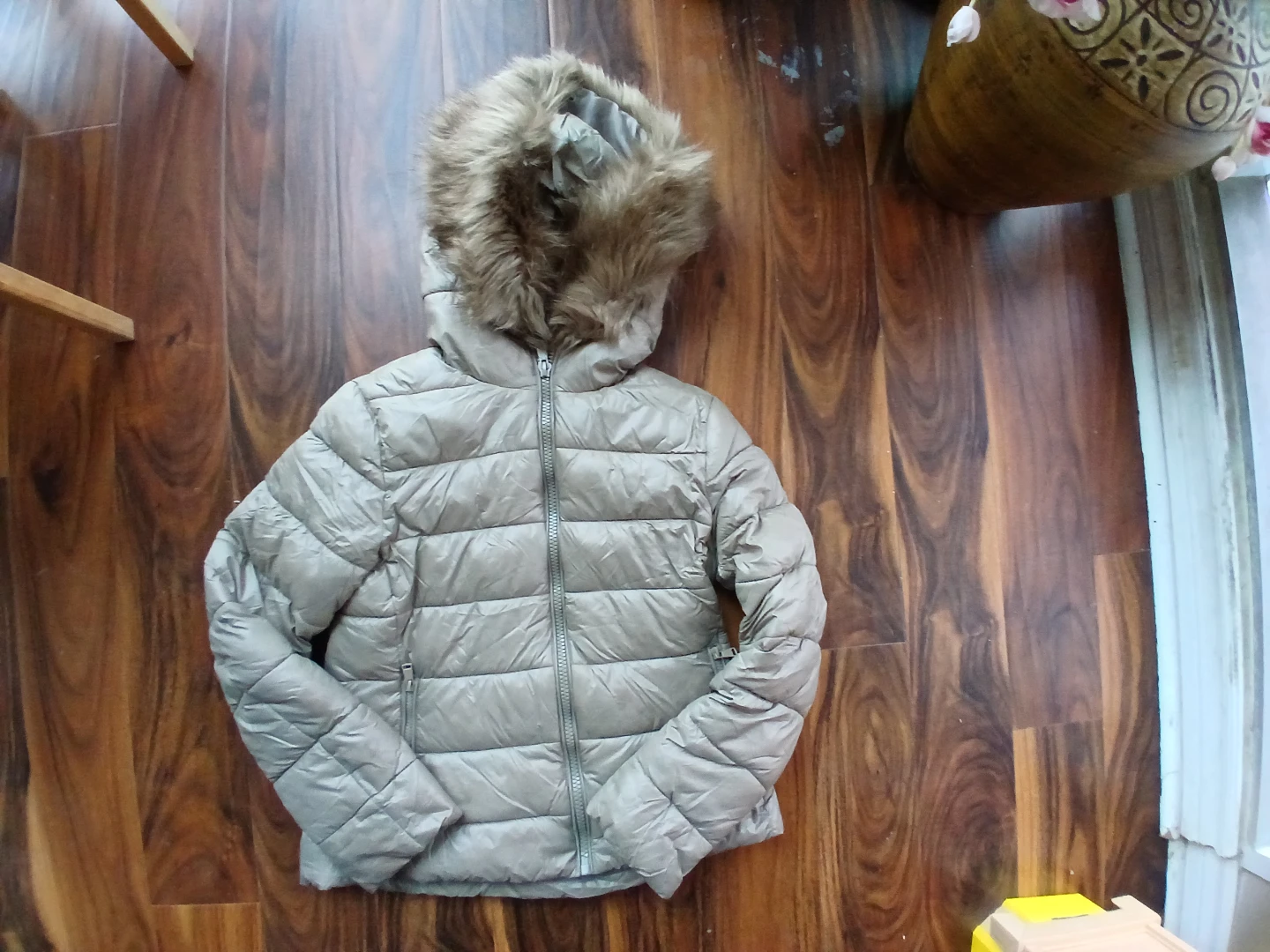 Zara Puffer Jacket with Fur Hood - photo 2