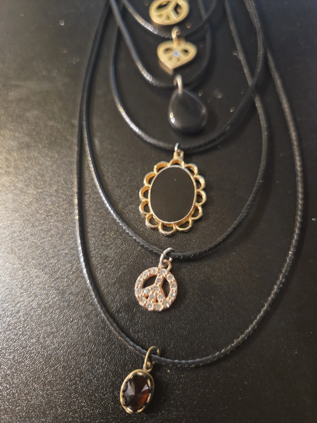 90s vintage charm choker necklace - photo 3