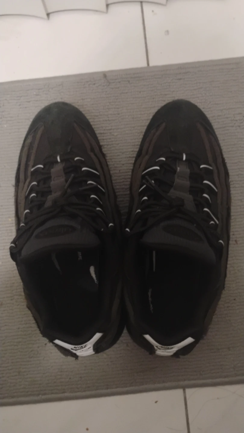 CDG Air Max 95 - Size 9.5 - photo 3