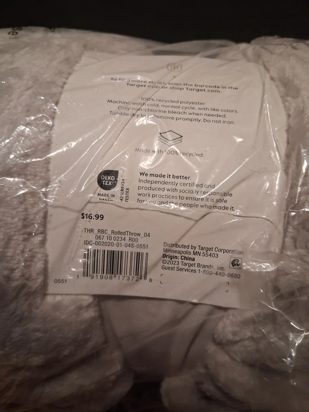 🥕Threshold Plush Throw Blanket 50" x 70" Light Grey - photo 2