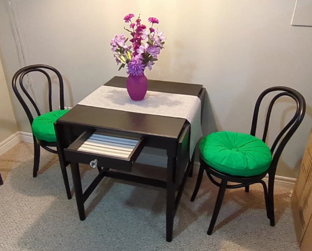 Dark Wood Drop Leaf Table with 2 Chairs - photo 5