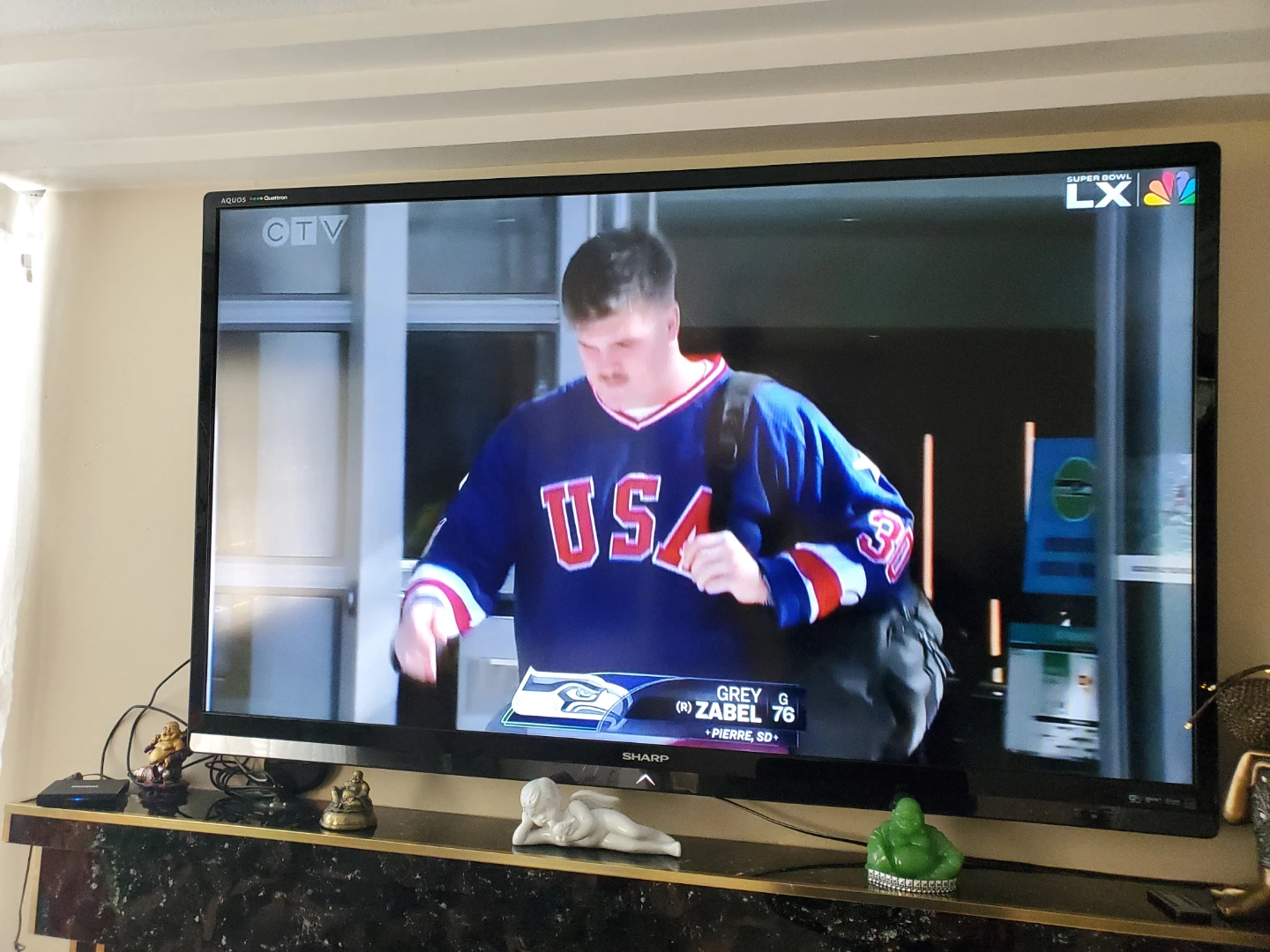 SHARP AQUOS  60 inch - photo 2