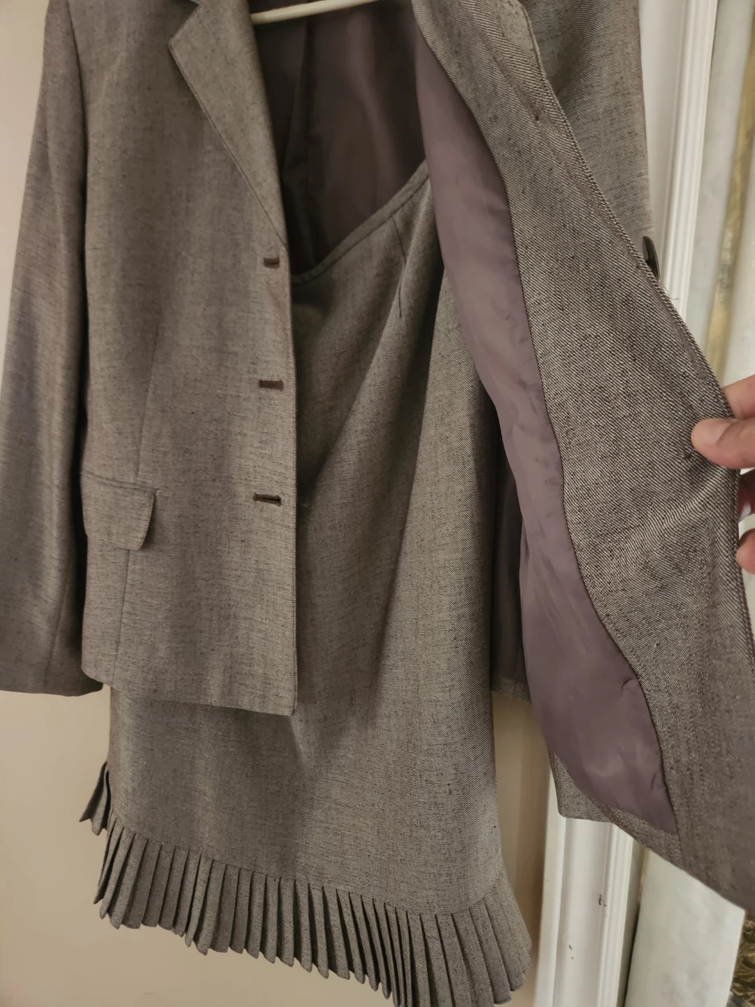 Le Suit Essentials Women's Grey Skirt Suit - Size 12 - photo 4