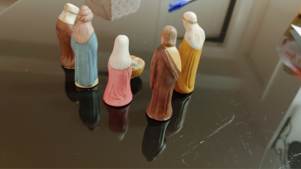 Nativity Scene Figurines Set - photo 4