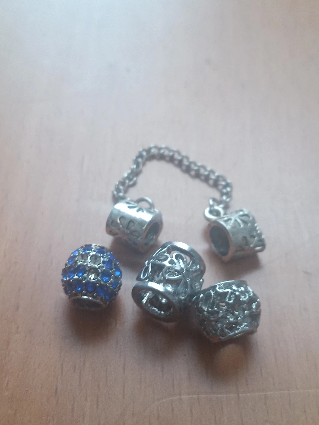 Bracelet charms - photo 2