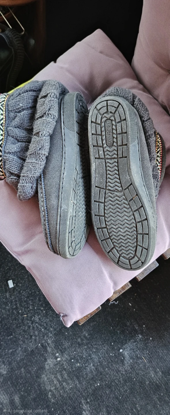 🧡 Grizzleez Grey Cable Knit Slipper Boots - photo 3
