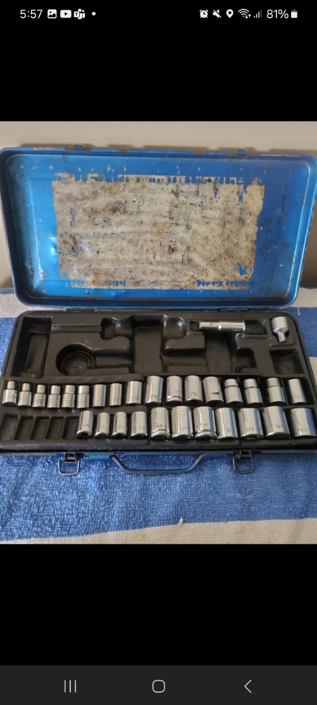 Socket Wrench Set with Case - Made in Japan 🧡