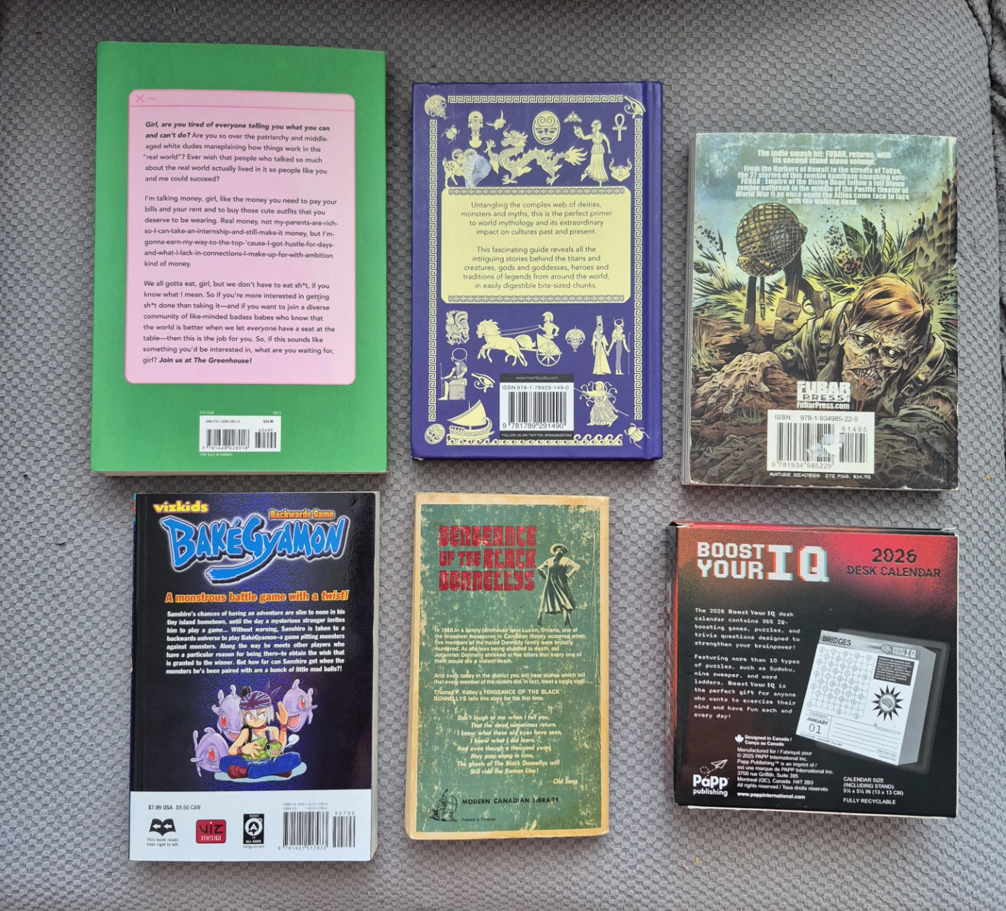 Book Lot + 2026 Calendar - photo 2