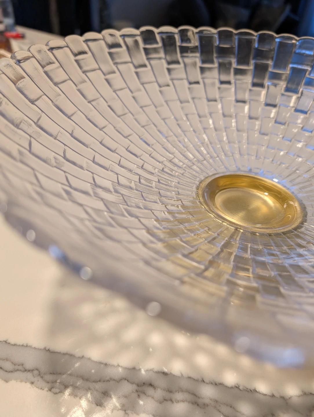 Clear glass and gold pedestal fruit bowl - photo 2