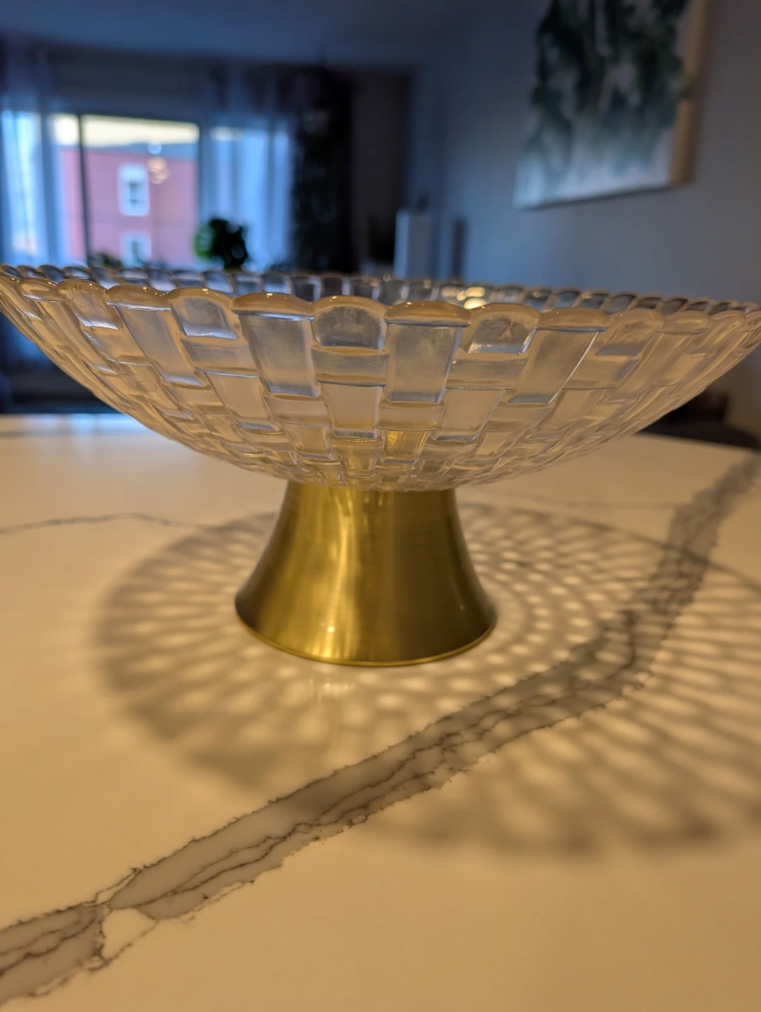 Clear glass and gold pedestal fruit bowl - photo 4