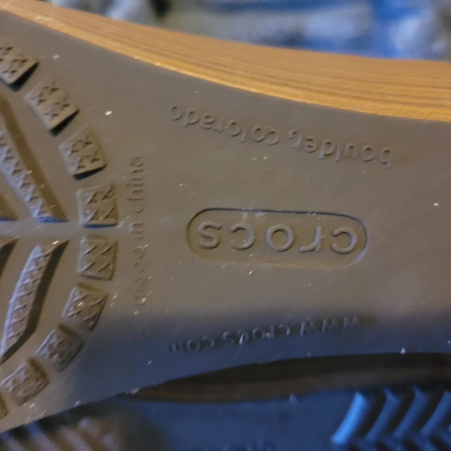 W8.5Crocs Brown Leather like Wedge Boots - photo 5