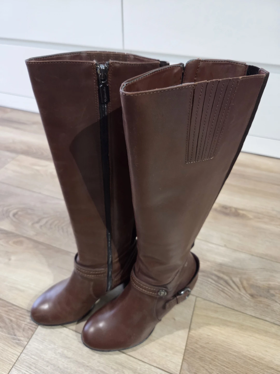 [Blondo] Brown Leather Knee-High Boots - Size 7