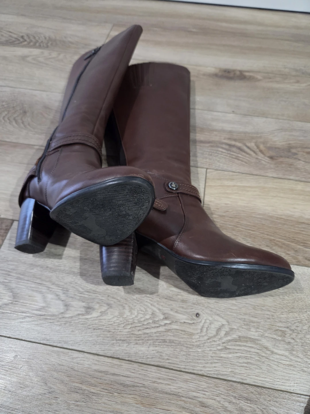 [Blondo] Brown Leather Knee-High Boots - Size 7 - photo 3