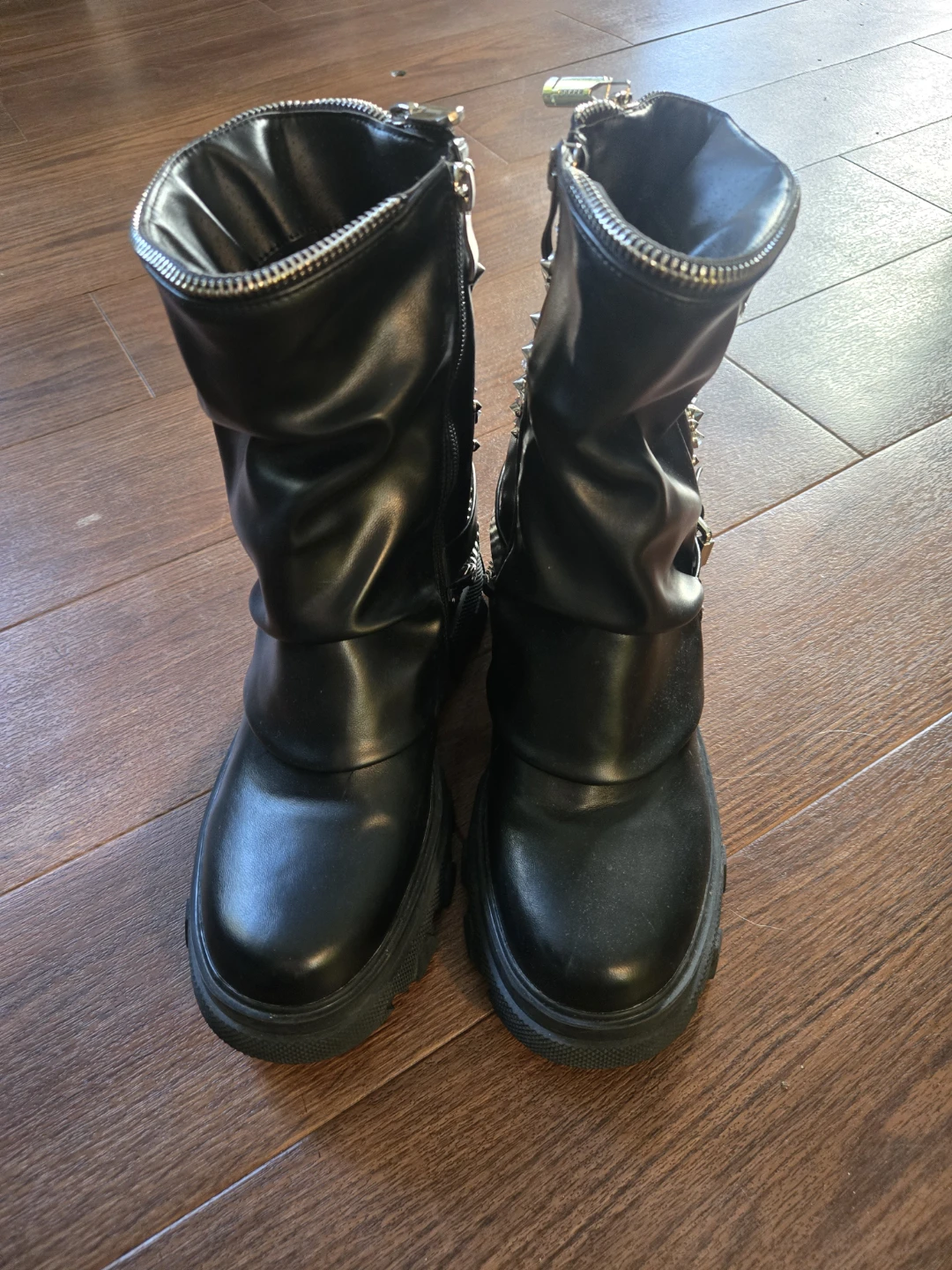 Black Studded Platform Boots with Chain Detail - photo 2