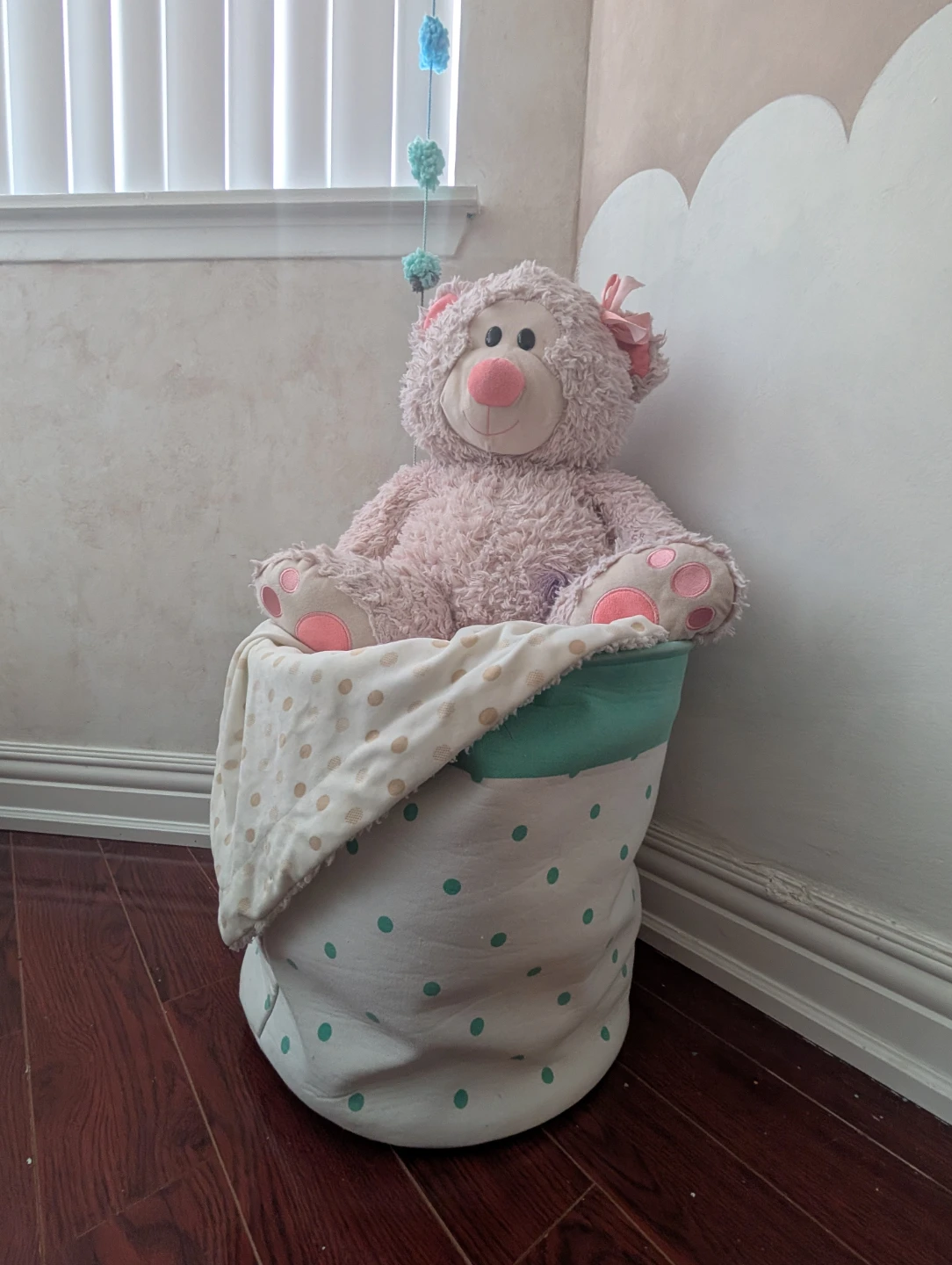 Bouclair Cute pouf bin for storage - photo 5