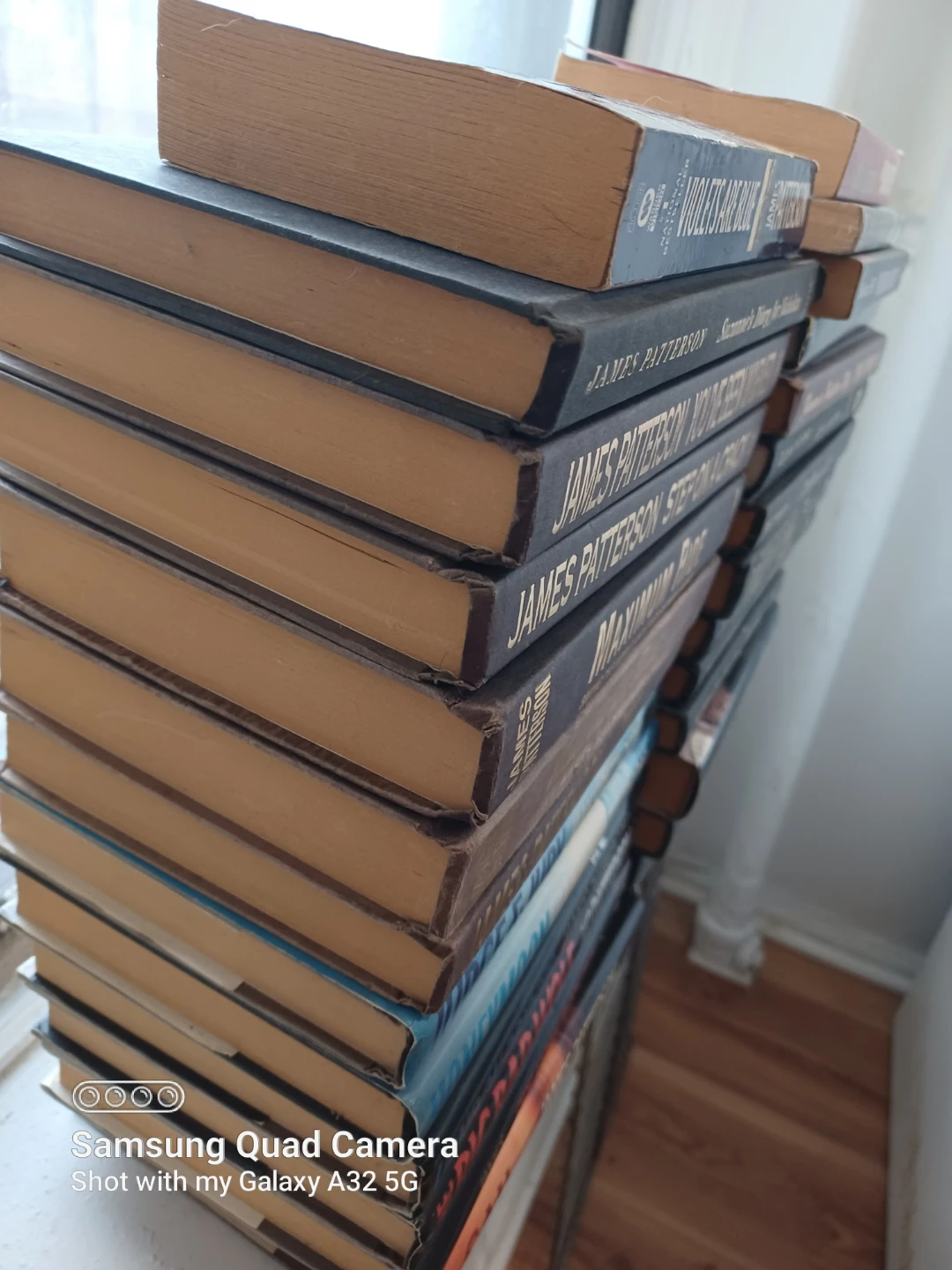 Assorted James Patterson Paperback Novels - photo 2