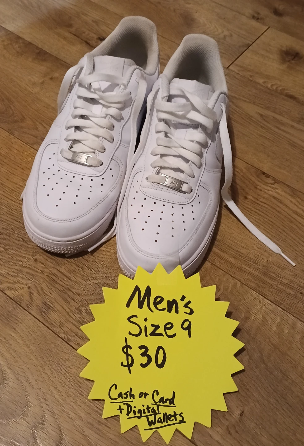 Nike Air Force 1 Men's Size 9 White Sneakers