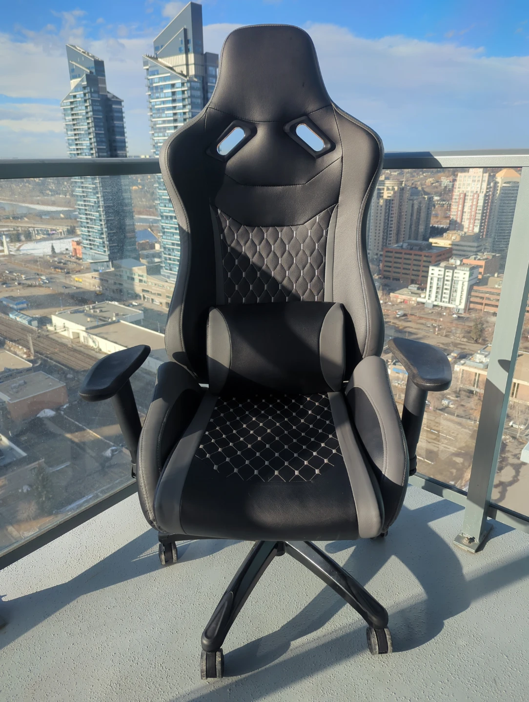 Black Gaming Chair