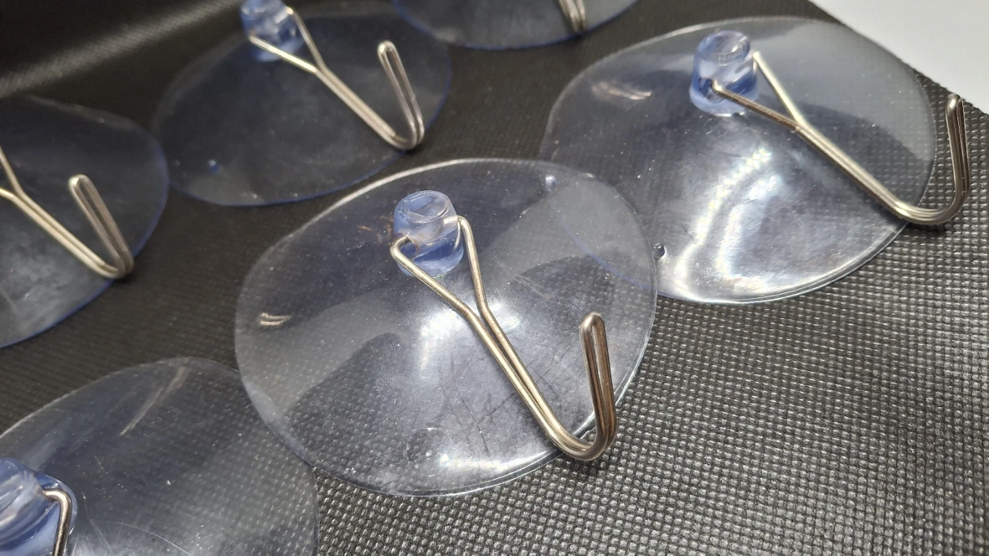 Six suction cups with metal hook 🏆 - photo 2