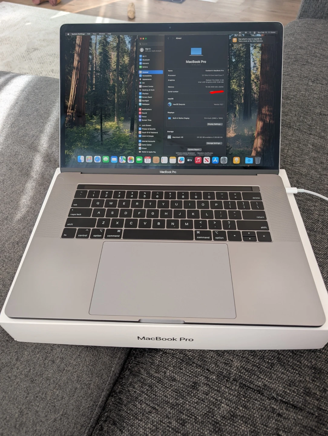 Apple MacBook Pro 15-inch, 2018, 16GB RAM - photo 2