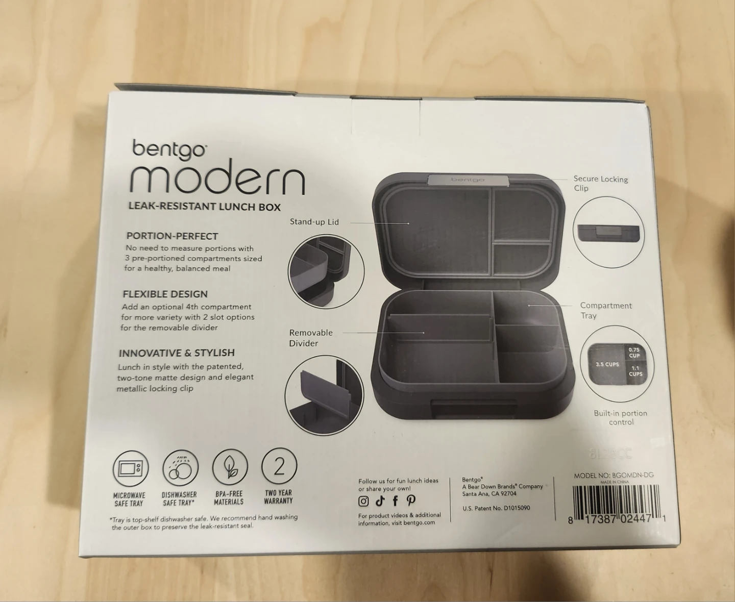 Bentgo Modern Leak-Resistant Lunch Box/Puma water bottle - photo 2