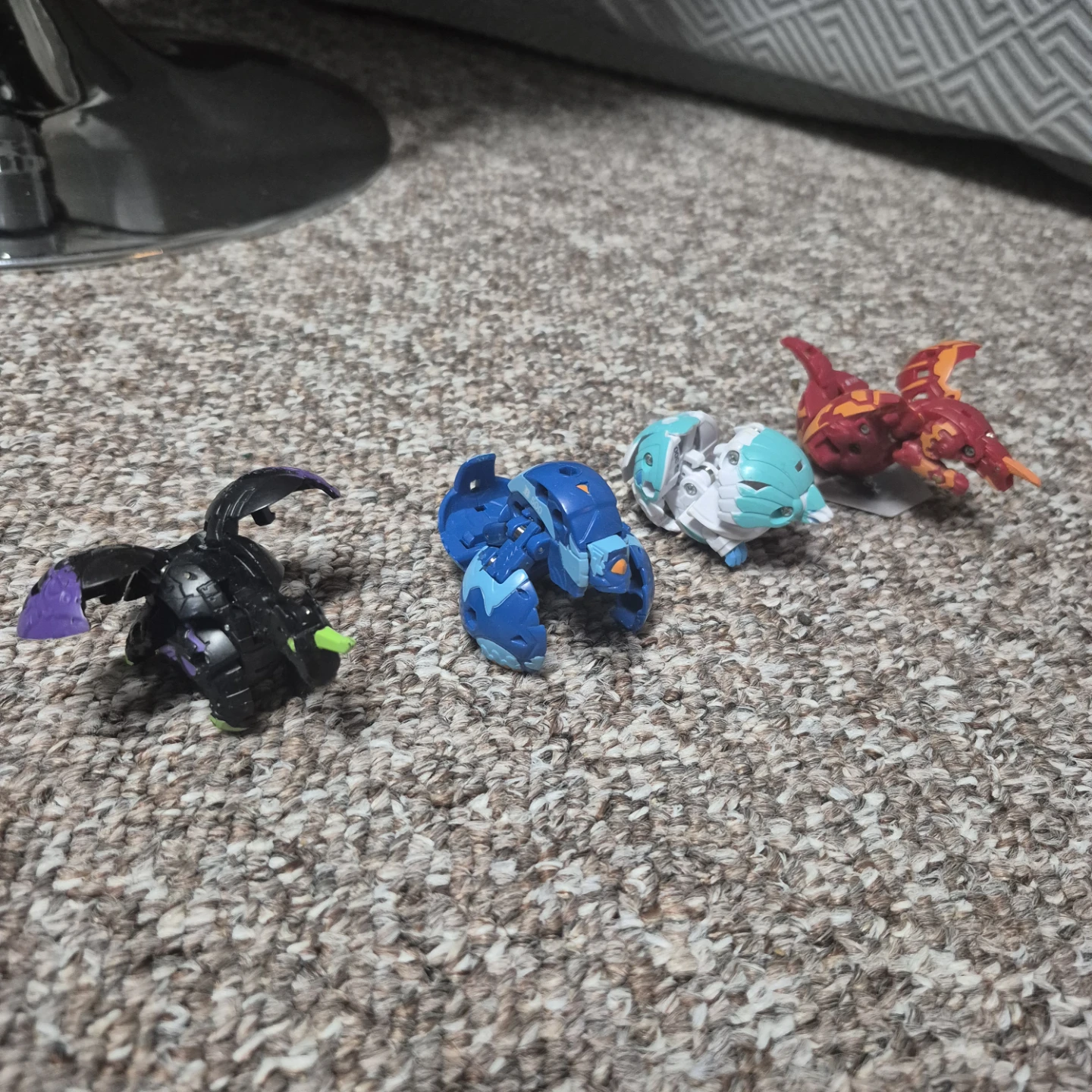 Bakugan Toys and Cards Assortment - photo 3