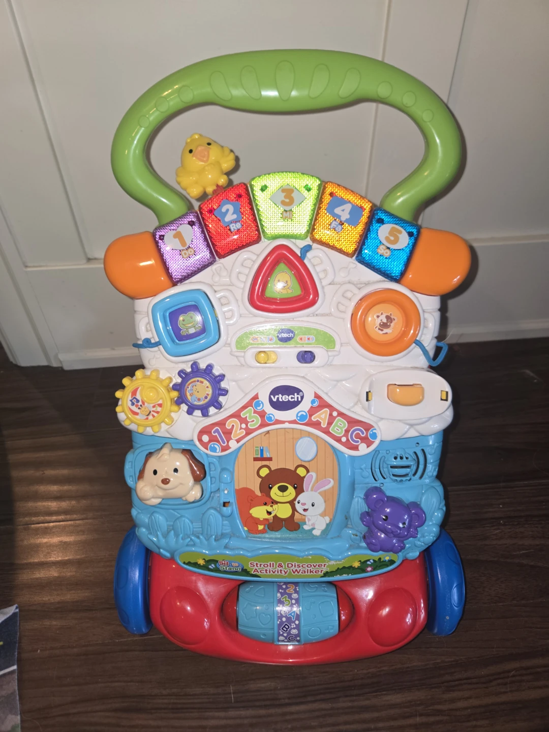 FREE - VTech Stroll & Discover Activity Walker