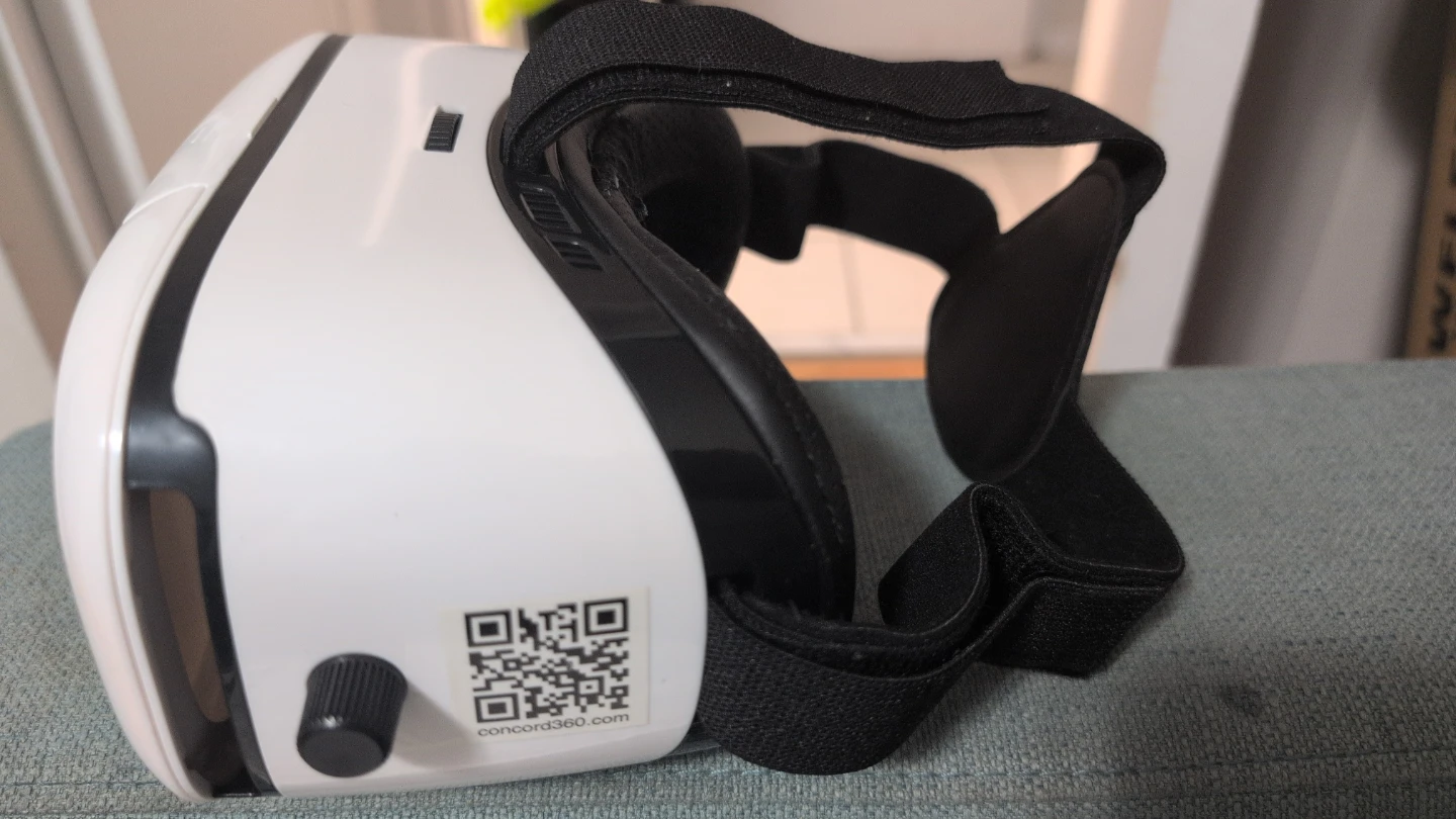 CONCORD VR Headset - photo 3