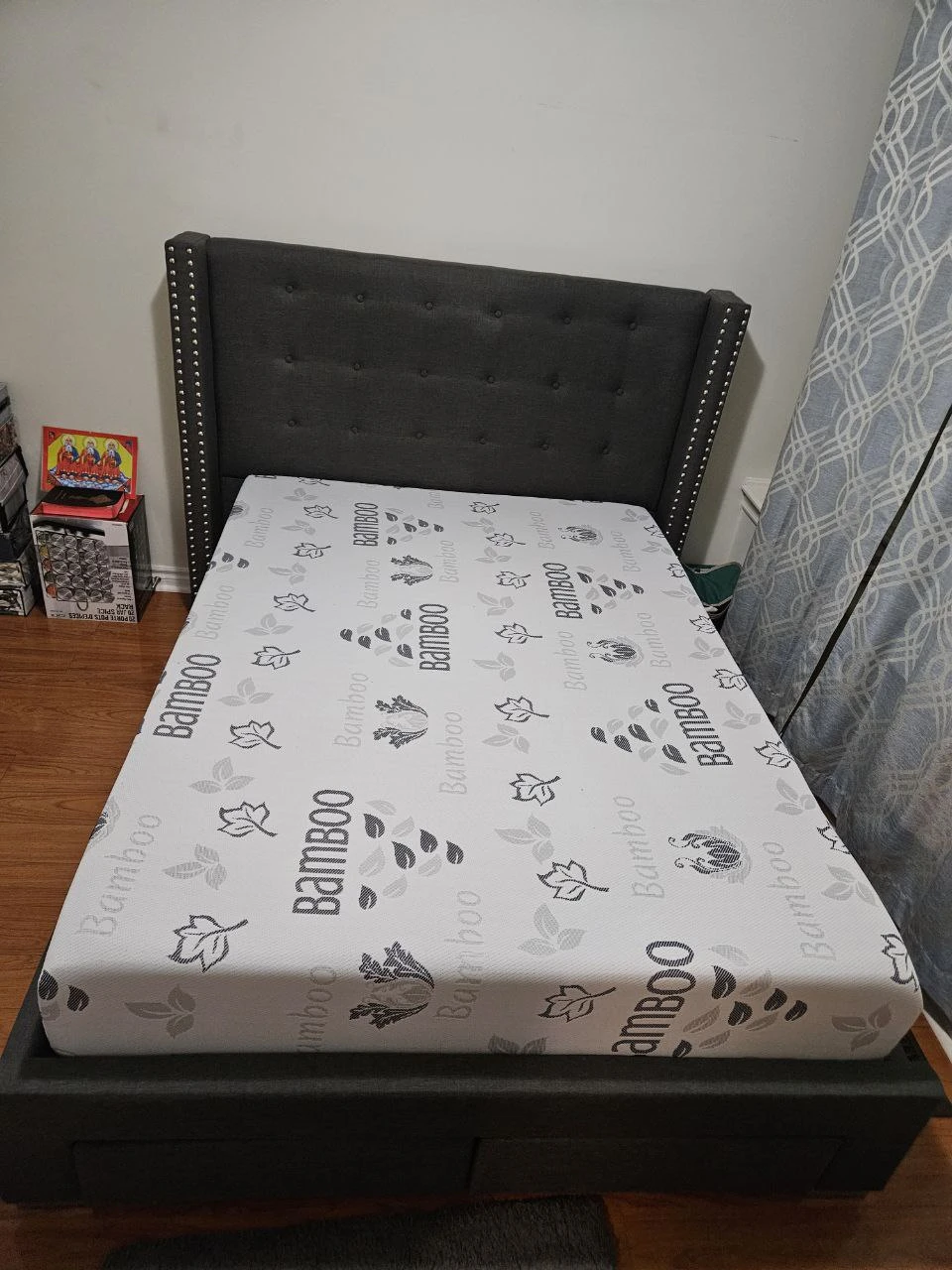 Twin bed with mattress - photo 4
