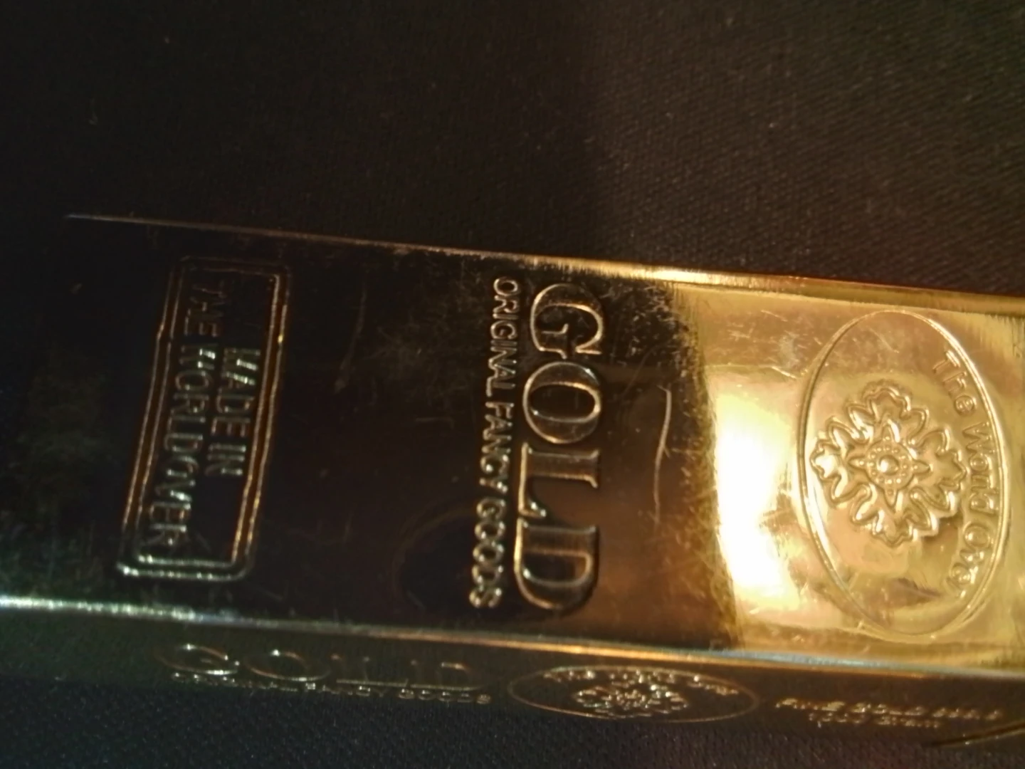 The World Over Gold Bar Lighters Fancy Goods Spark Pair - photo 3