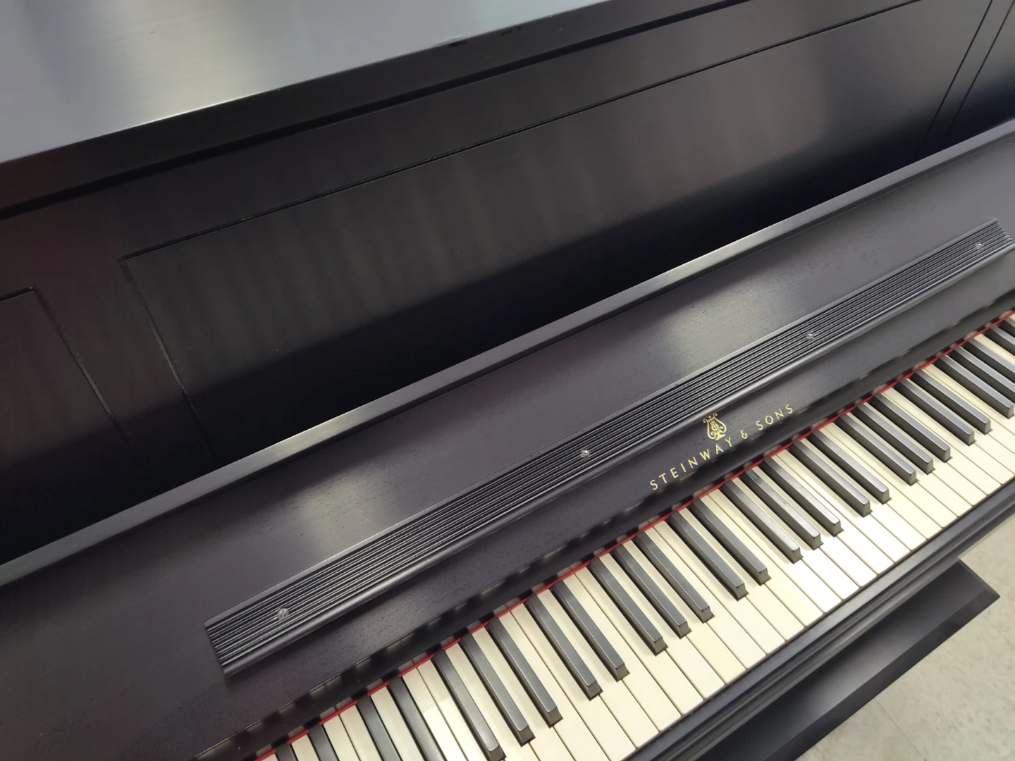 Steinway & Sons Upright Piano 45" mod 1098 - photo 5