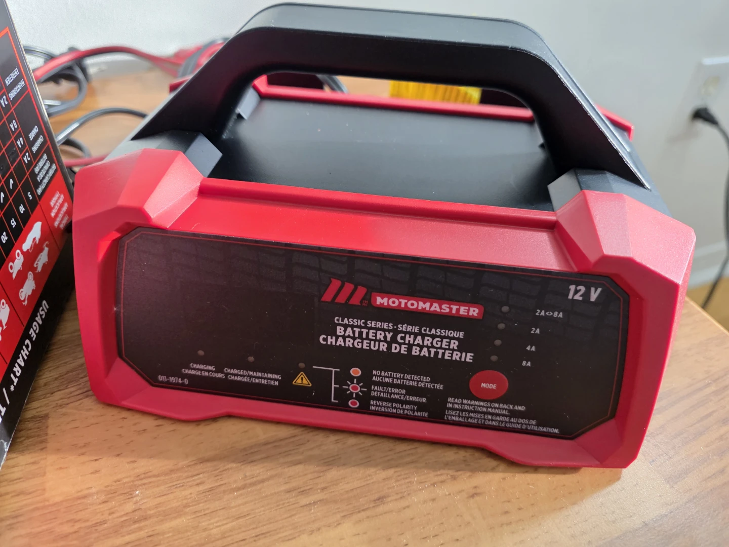 Motomaster Classic Series 12V Battery Charger - photo 2