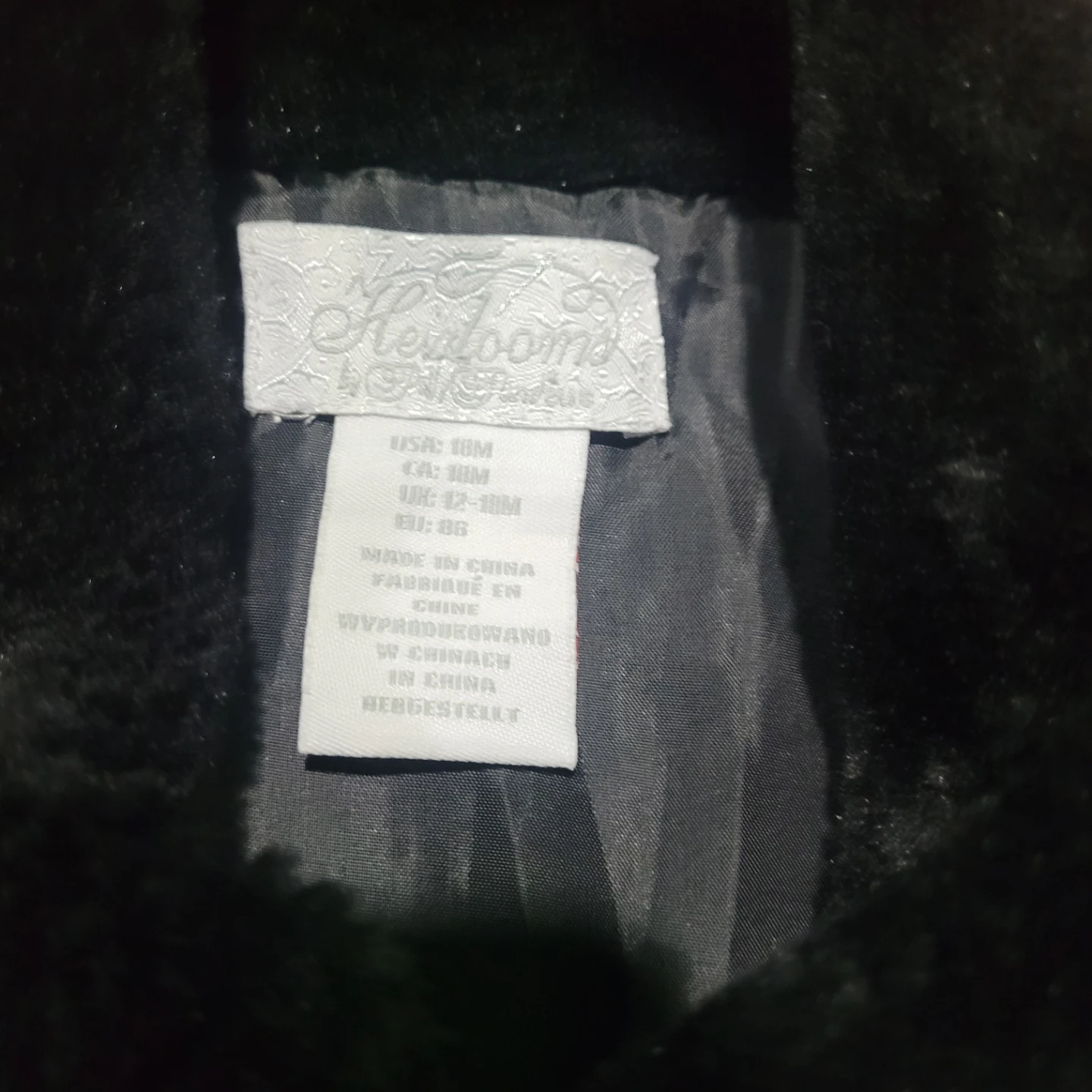 🏆Heirlooms by Chloe Girls Black Faux Fur Trim Coat 18M - photo 3