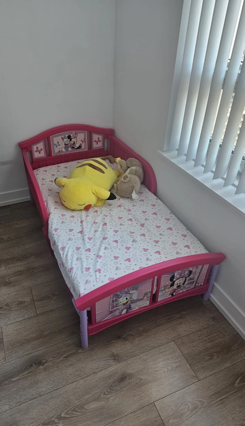 Minnie Mouse Toddler Bed + Organic Mattress