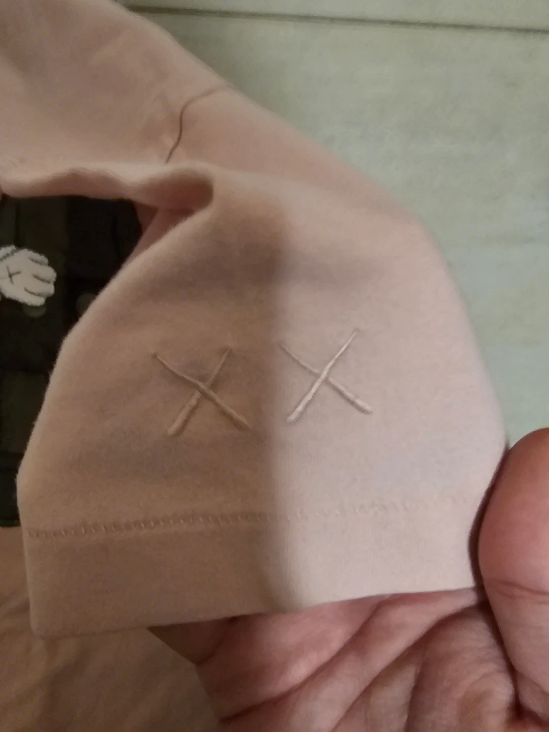 Uniqlo x KAWS - photo 3
