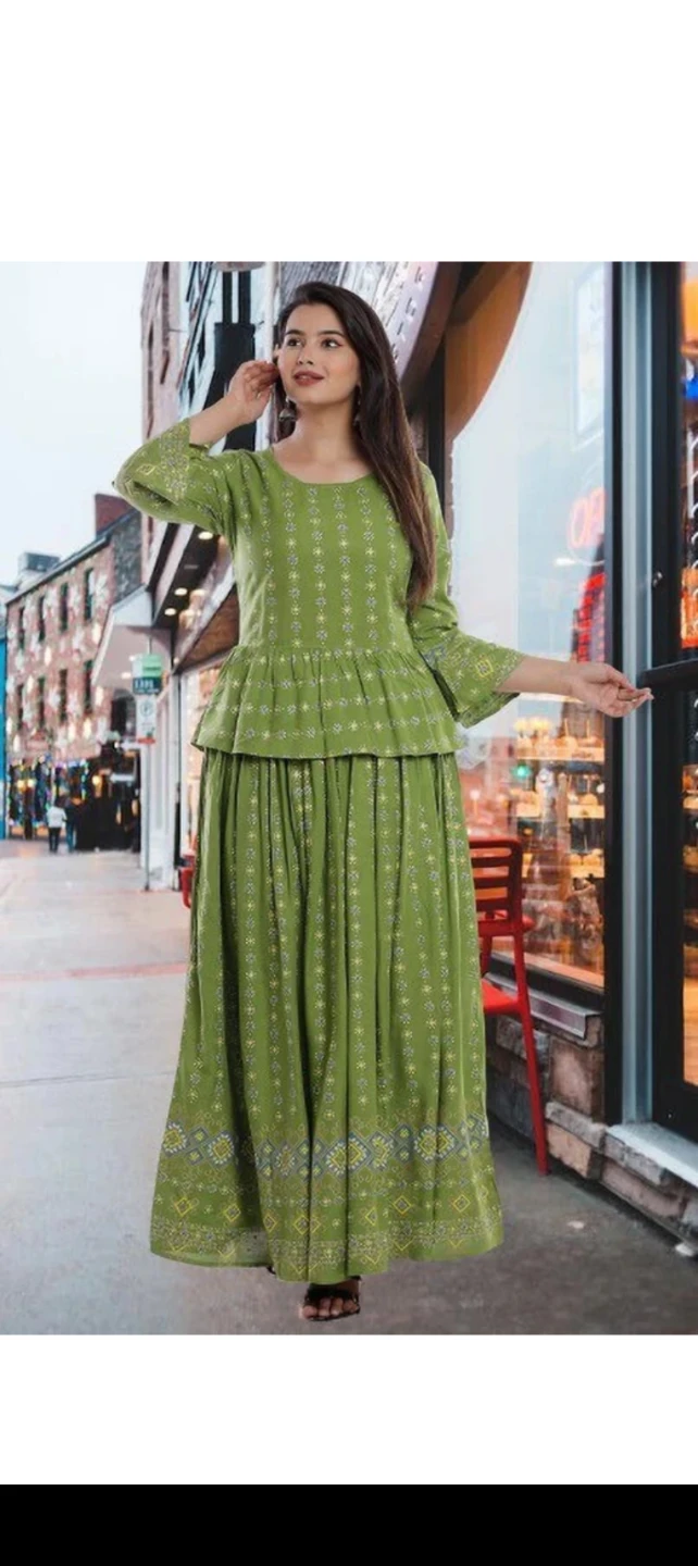 Green Printed Peplum Skirt Outfit