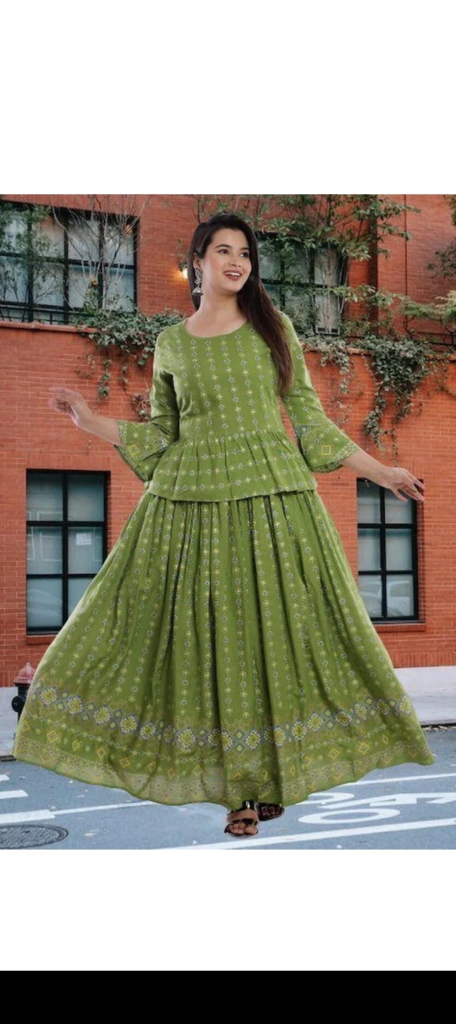 Green Printed Peplum Skirt Outfit - photo 5